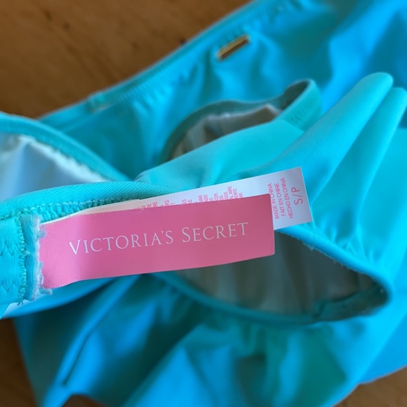 Victoria's Secret THE KNOCKOUT Bikini Sm-Med - Picture 5 of 9